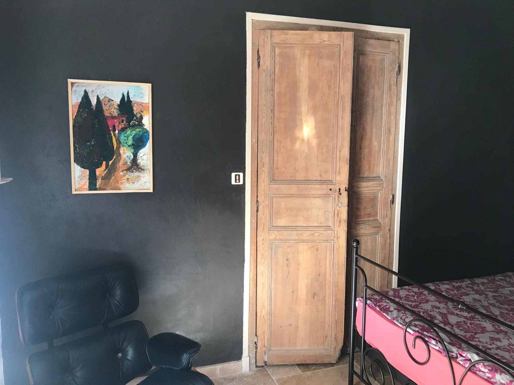 Le Petit Apartment Coursan Bagian luar foto