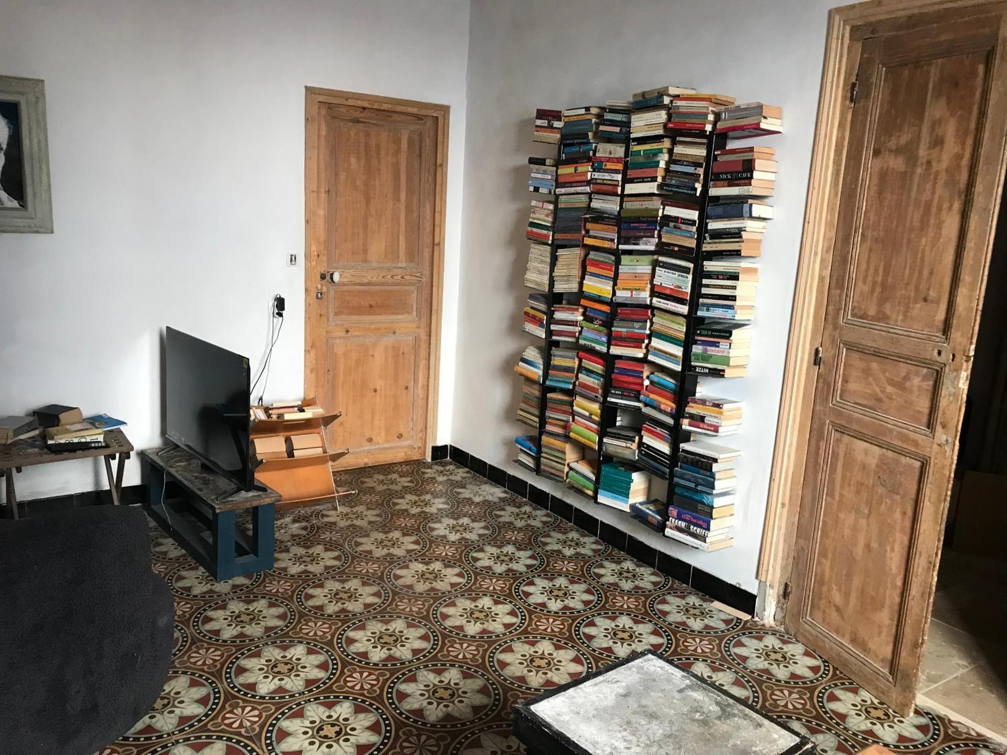 Le Petit Apartment Coursan Bagian luar foto