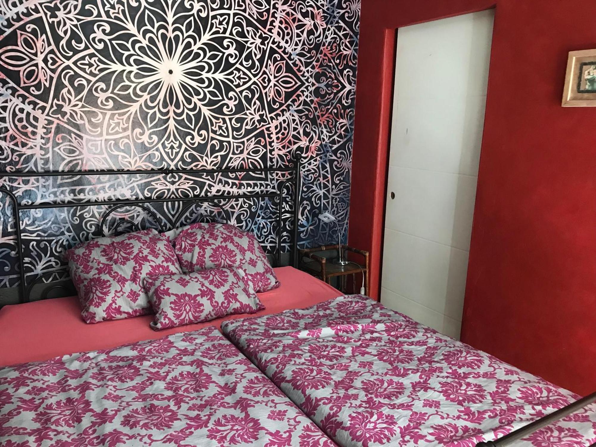 Le Petit Apartment Coursan Bagian luar foto